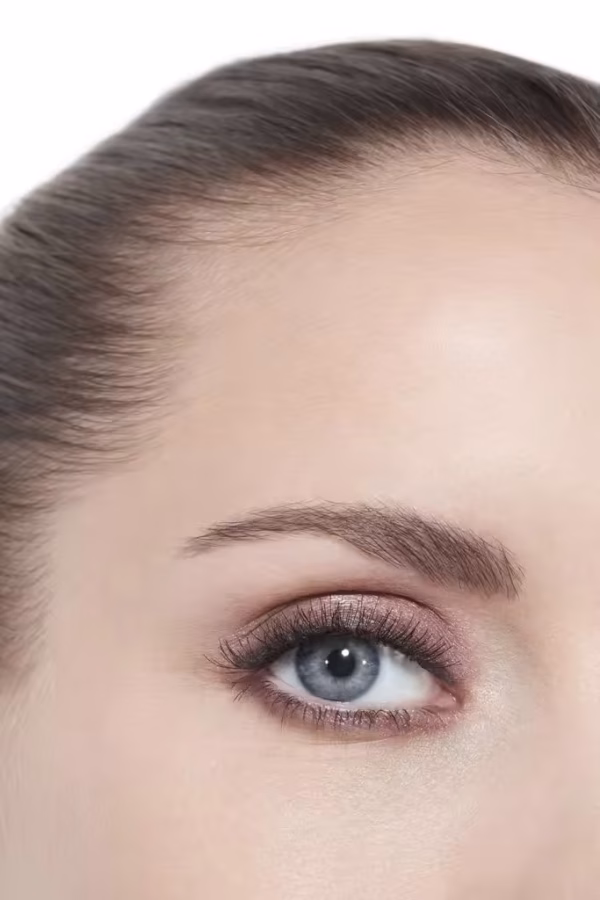 Chanel Les Beiges Healthy Glow Natural Eyeshadow Palettte Light