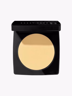 Bobbi Brown Sheer Finish Pressed Powder Pale Yellow