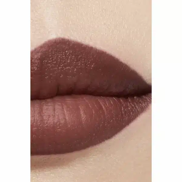 Chanel Rouge Allure Velvet Luminous Matte Lip Colour 04:00