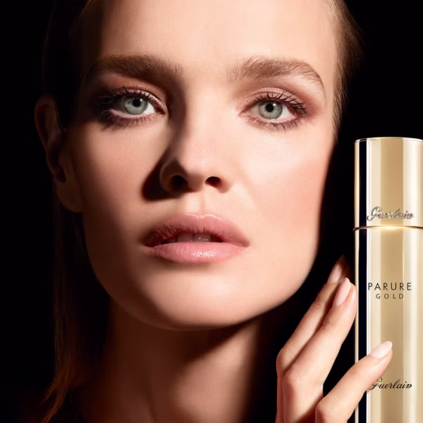 Guerlain Parure Gold gold Radiance Foundation SPF 30+ 01 Pale Beige